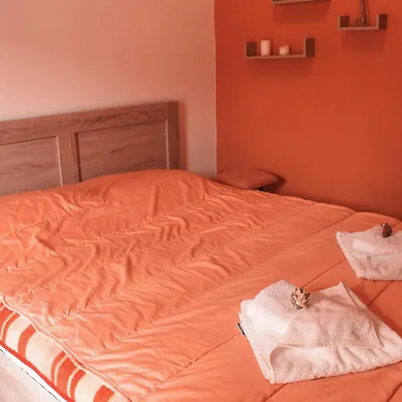 Apartment Cactus Stratoni